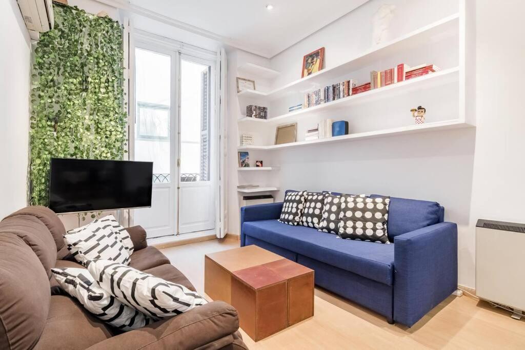 Appartamento Apartamento Proximo A Gran Via Madrid Esterno foto